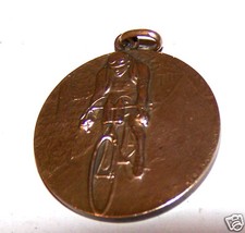 @$ RARE MEDAILLE COURSE CYCLISTE LES PREMIERS PAS DUNLOP 