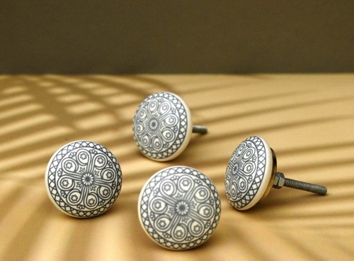 Boutons gris mandala - , à