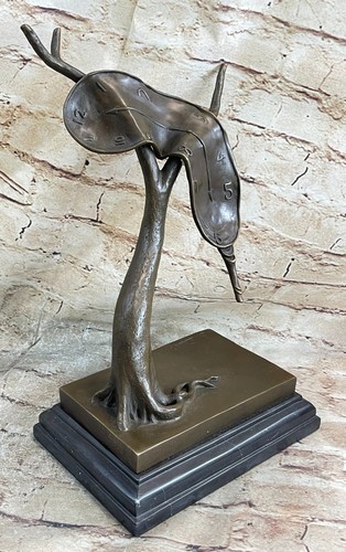 Salvador dali plus - dali,