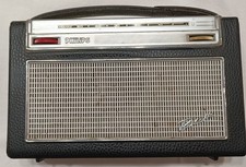 Radio transistor Philips "Babette"  bon état et  fonctionne, référence  L4D32 T