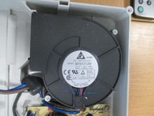 Ventilateur table induction Whirlpool