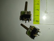 Capacitor  Condensateur Variable 400 pF   tol.20%  Nos Lot 2 pieces     DepC12H3