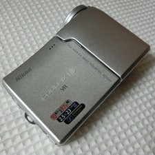 Nikon COOLPIX S10 Retro