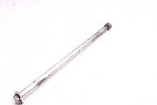 Axe traversant du bras