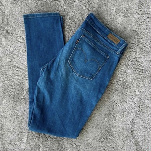 Levi demi curve - levi's,
