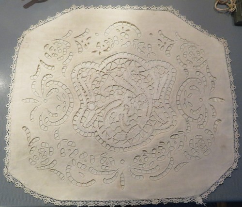 Broderie anglaise ancienne lin - anglaise,