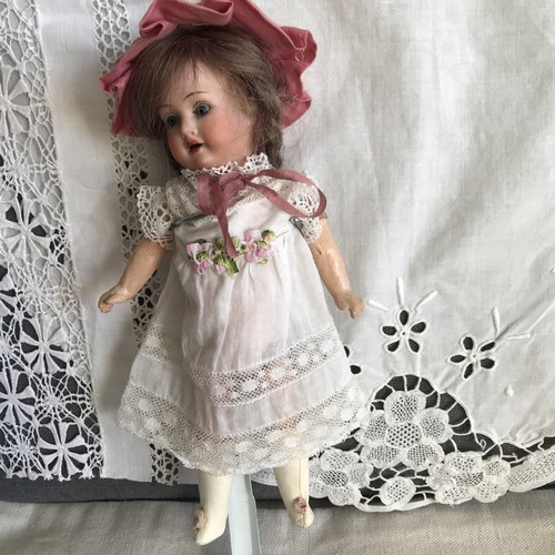 Robe bonnet poupée - robe,
