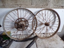 paire de roues jantes av 42