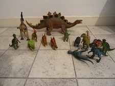 Lot dinosaure