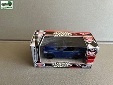 Voiture miniature 2005