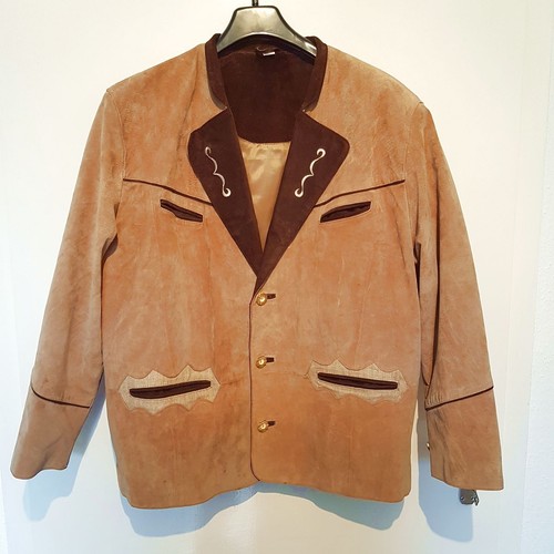 Veste traditionnelle cuir - traditionnelle,