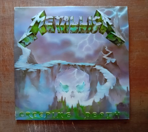Metallica creeping death - metallica,