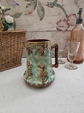 Pichet en barbotine d'Onnaing