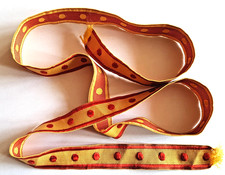 GALON - au fils or -  82 cm x 2 cm