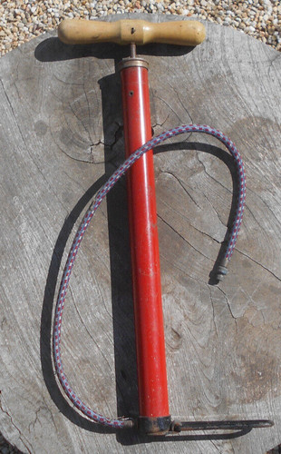 Ancienne pompe pour vélo - pompe, !