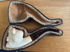 Pipe ancienne en écume de mer