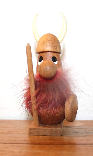 Figurine scandinave bois - figurine,