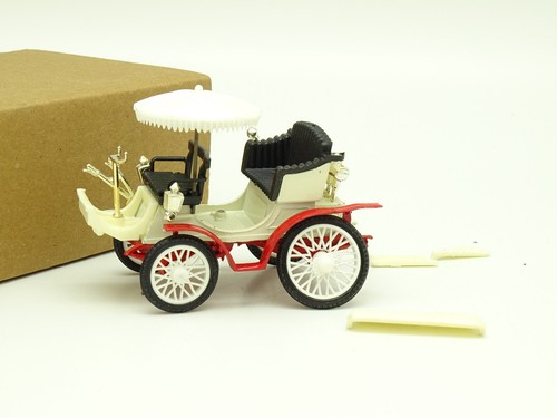 Safir peugeot - 1/43,