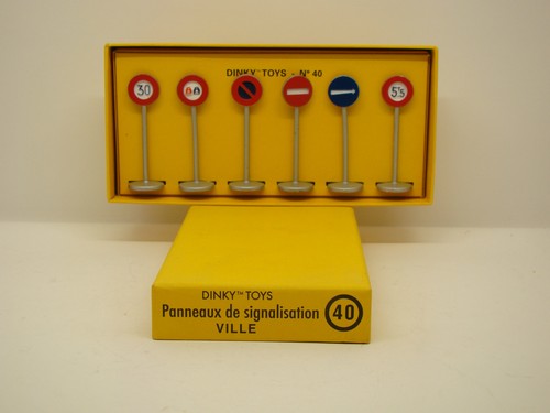 Dinky toys coffret - -,