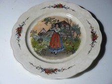 MAGNIFIQUE  PLAT H LOUX ALSACIENNE OBERNAI U&C SARREGUEMINES 35 CM  PARFAIT ETAT