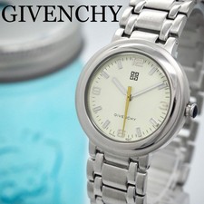 Montre pour femme GIVENCHY