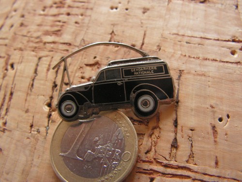 Pins gendarmerie vehicule - gendarmerie,