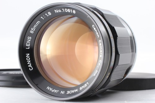 Near mint canon 85mm - canon,