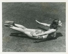 SEXY PIN-UP 1940s PHOTO