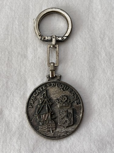 Porte clés fregate duquesne - fregate,