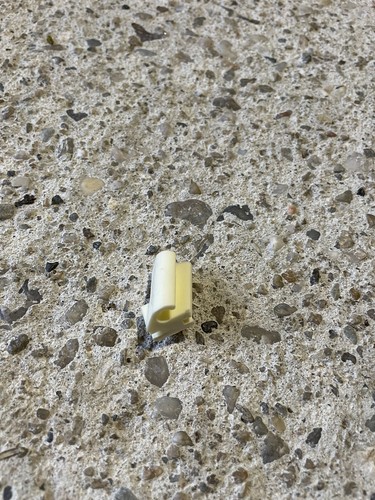 Pièce plastique tronçonneuse - pièce,