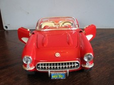 Voiture Chevrolet Corvette 1957 Metal  Burago 1/18 Occasion 