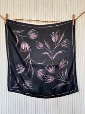 Foulard carré de soie Vintage Noir et Rose Floral Cadeau pour Femme FO604