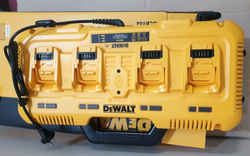 Chargeur dewalt dcb104 multi - chargeur,