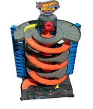 Hot Wheels City Mega Garage