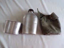 Ancienne Gourde militaire en Aluminium A.Bourgeat avec housse