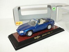 JAGUAR XK8 CABRIOLET Bleu