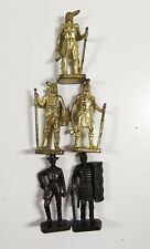 figurines Kinder en métal