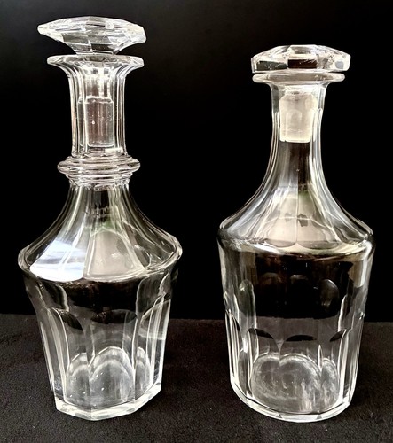 Paire carafons demi - de,