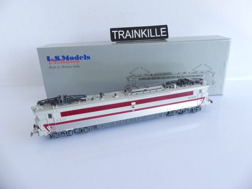 10022 models locomotive - ls,