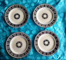 Lot de 4 assiettes Cellini, Pinder, Bourne & Co. seconde moitié du XIXᵉ siècle