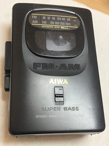 Aiwa radio cassette player - cassette,