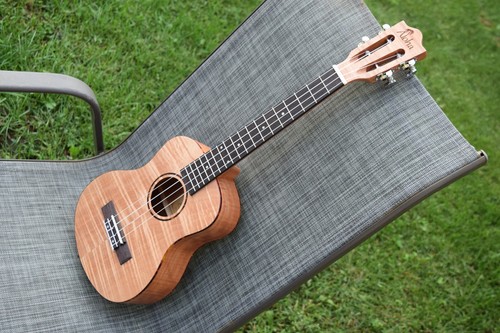 Ukulele okoume wood - ukulele,