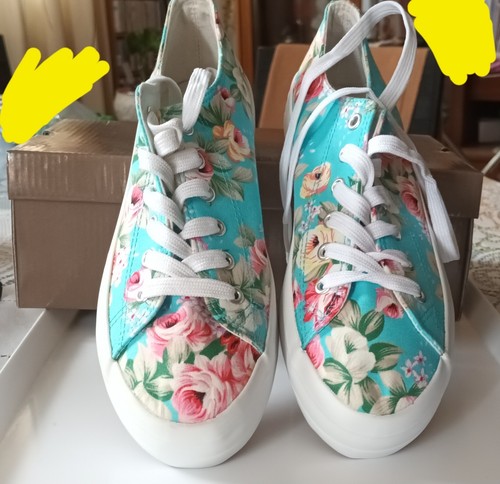 Chaussures extenso avec - in,