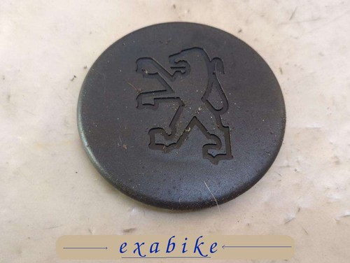 Element plastique pour peugeot - pour,