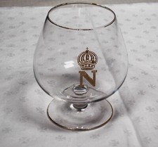 Verre à COGNAC cristal de  Saint-Louis au "N Couronné" or