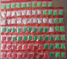 Lot 82 paquets de 25 perles