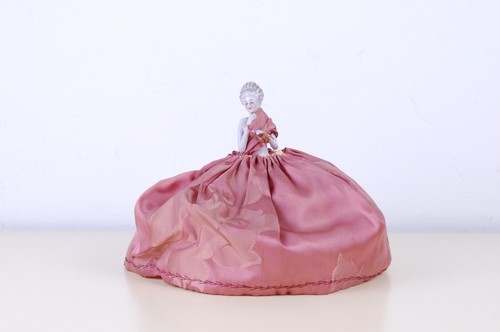Dame petite statue poupée - dame,
