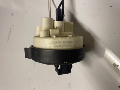 Whirlpool pressostat pour lave - pour,