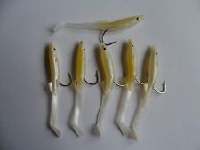 Leurre souple lançon genre raglou dos jaune ventre blanc qualité! 8,5cm x6