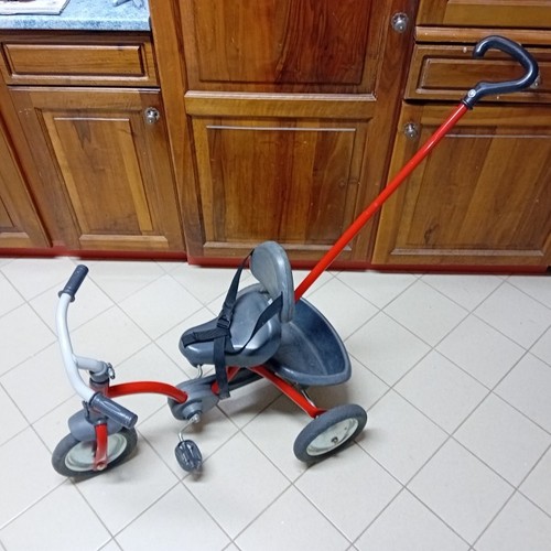 Tricycle enfant smoby tres bon - enfant,